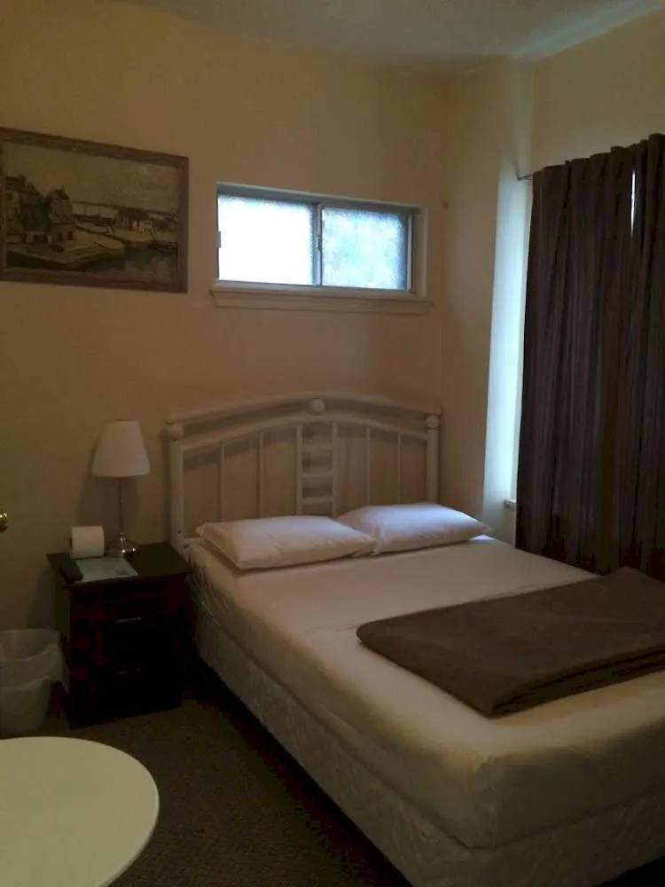 ** Guest house Adas Guesthouse Toronto Canada
