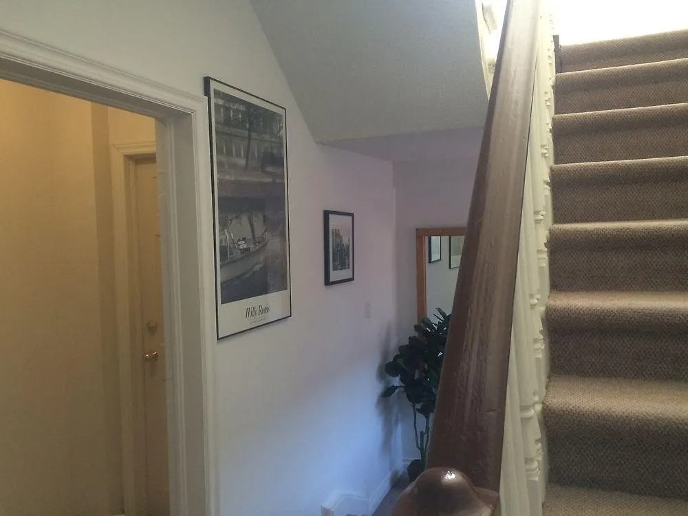 Adas Guesthouse Toronto 2*,  Canada