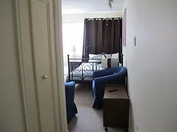 ** Guest house Adas Guesthouse Toronto Canada